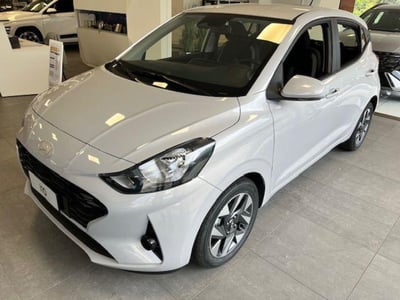 Hyundai i10 1.0 mpi Connectline 63cv del 2024 usata a Montecrestese