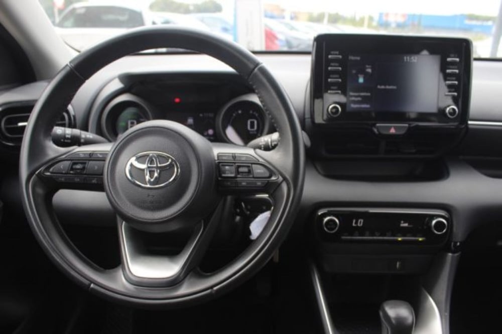 Toyota Yaris Cross usata a Roma (10)