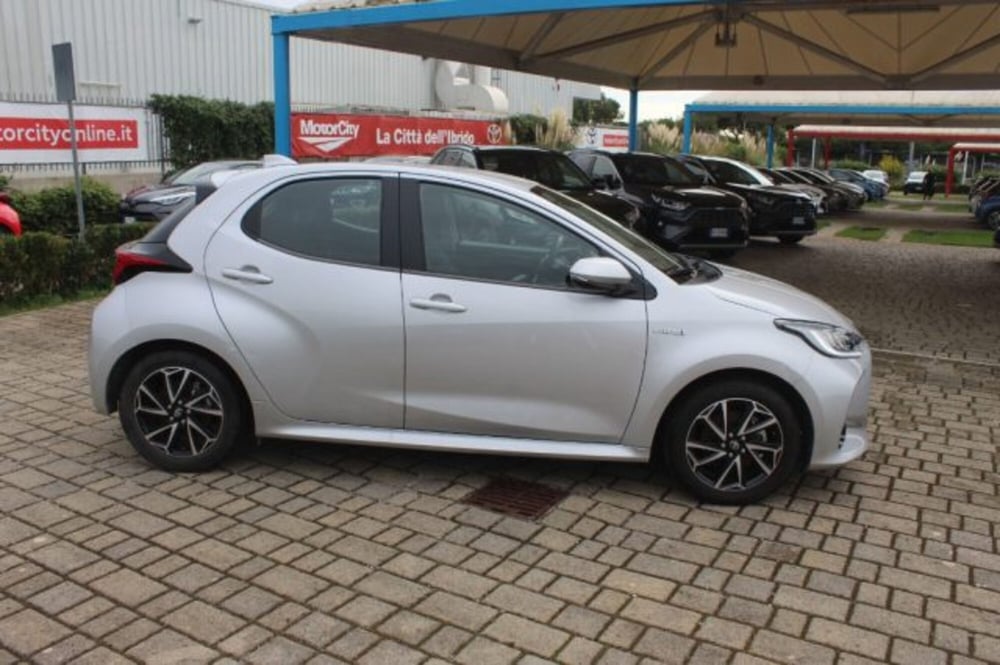 Toyota Yaris Cross usata a Roma (14)