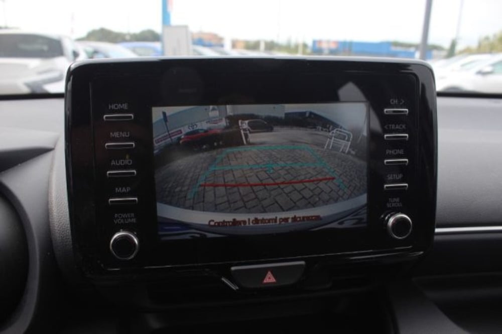 Toyota Yaris Cross usata a Roma (18)