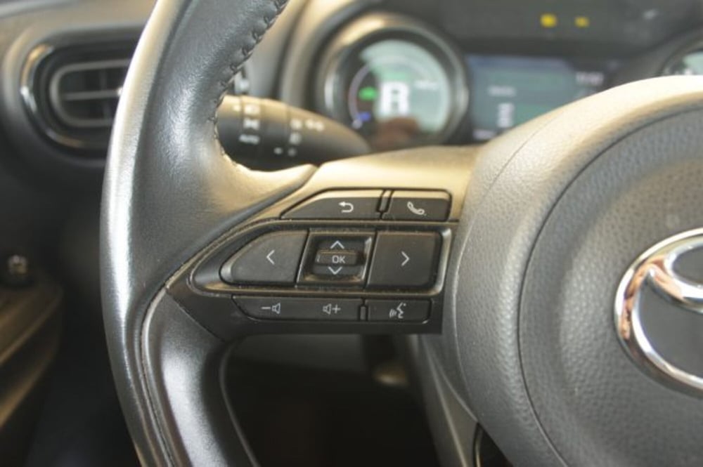 Toyota Yaris Cross usata a Roma (18)