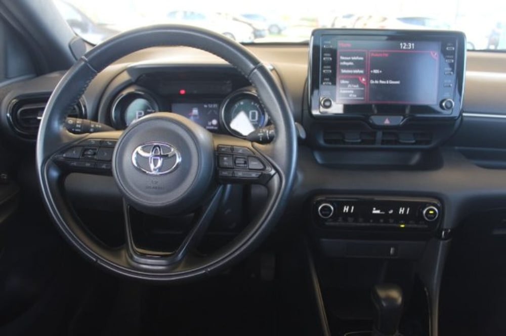 Toyota Yaris Cross usata a Roma (10)