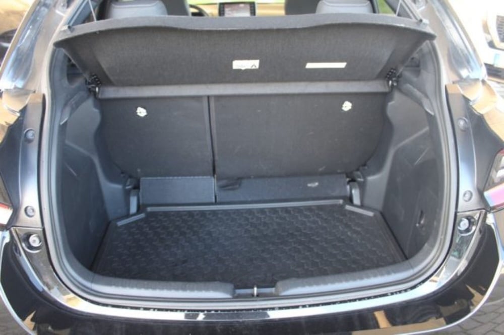 Toyota Yaris Cross usata a Roma (11)