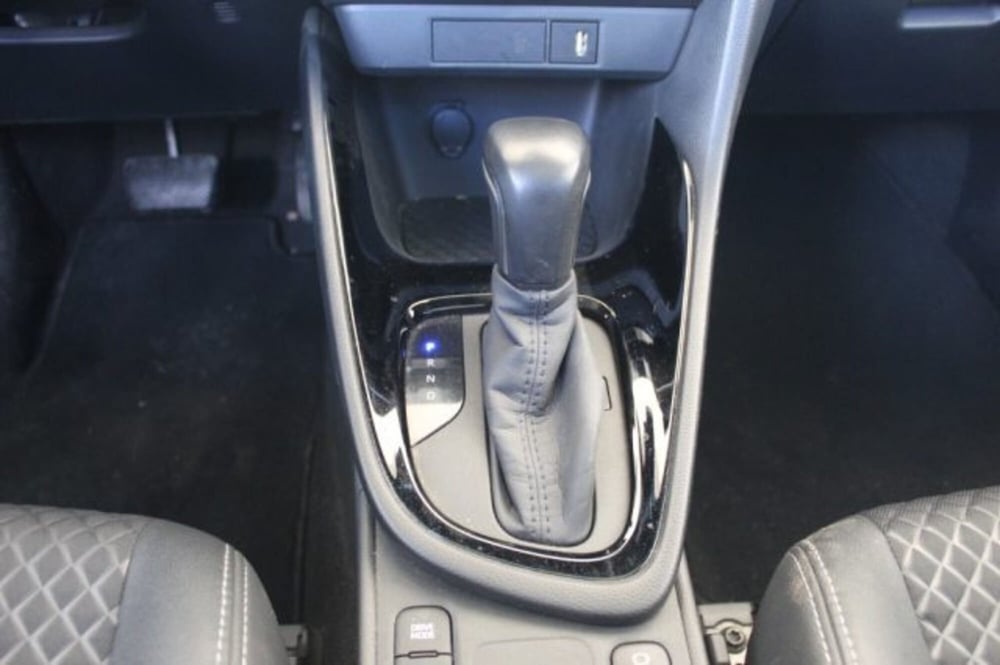 Toyota Yaris Cross usata a Roma (16)