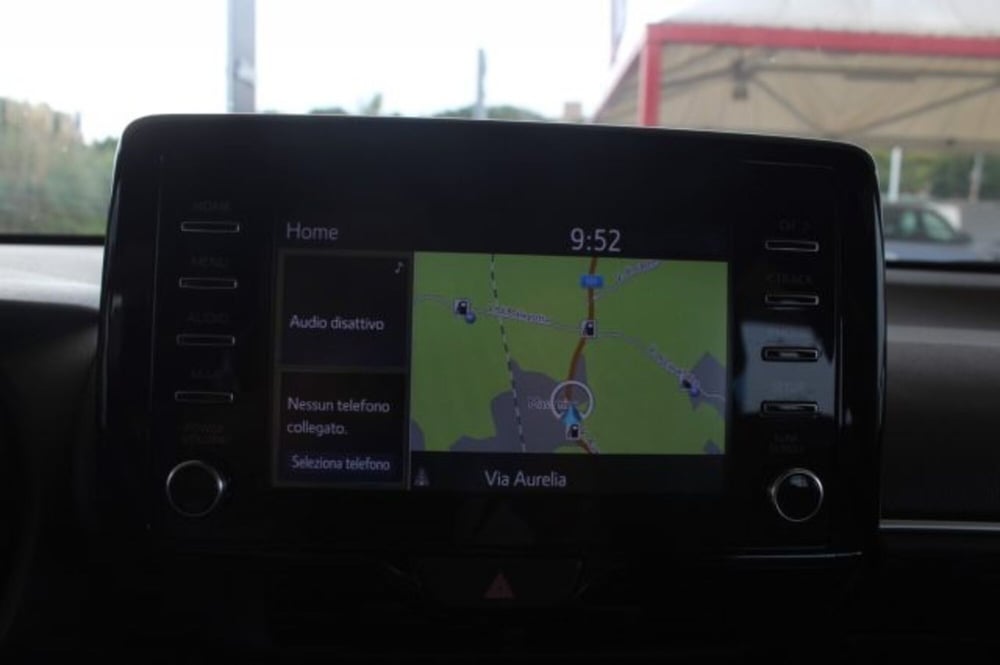 Toyota Yaris Cross usata a Roma (16)