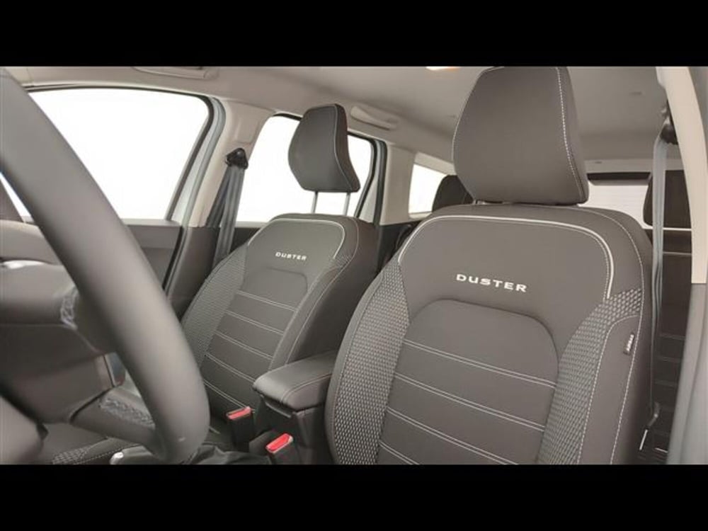 Dacia Duster usata a Milano (9)