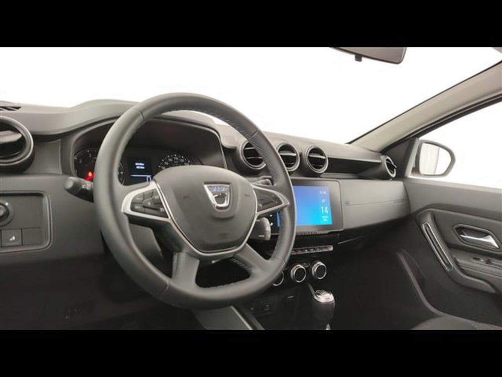 Dacia Duster usata a Milano (8)