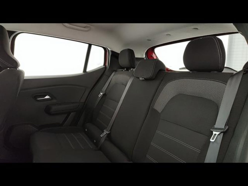 Dacia Sandero usata a Milano (10)