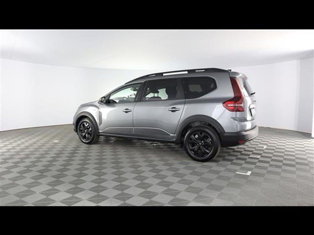 Dacia Jogger usata a Piacenza (12)