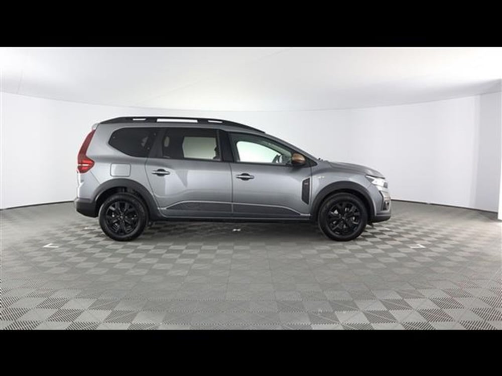 Dacia Jogger usata a Piacenza (7)