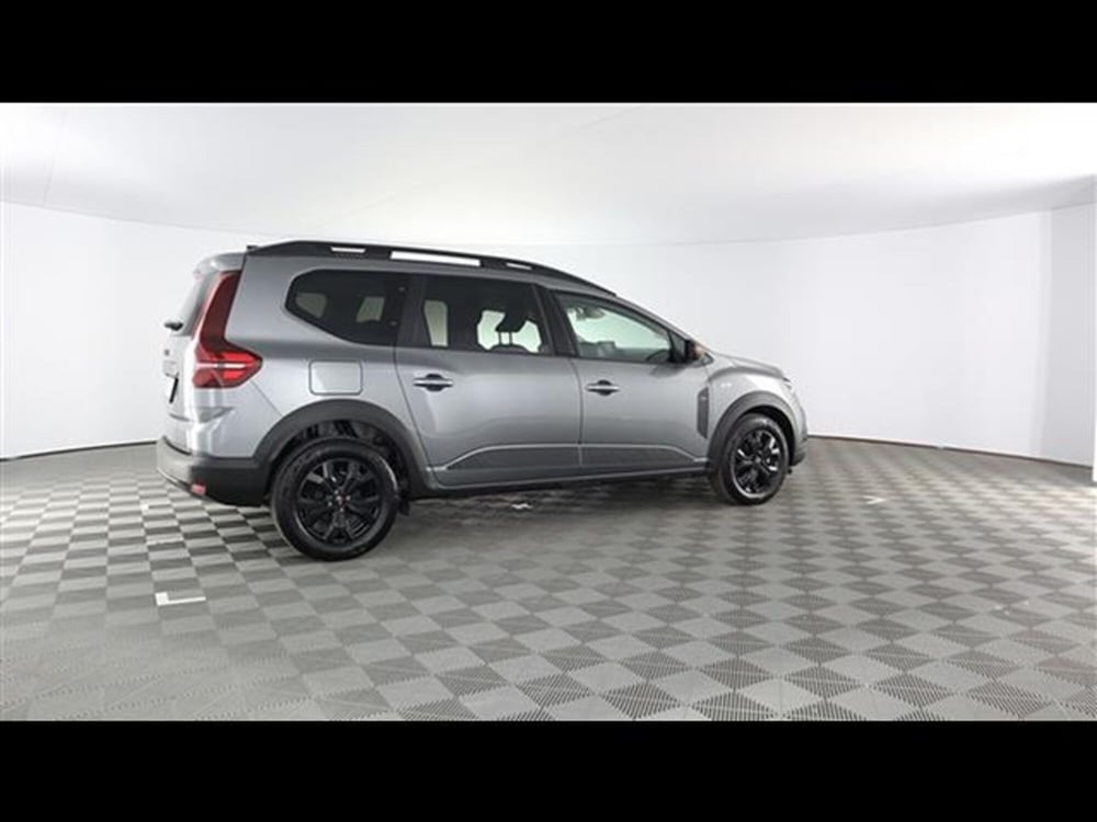 Dacia Jogger usata a Piacenza (8)