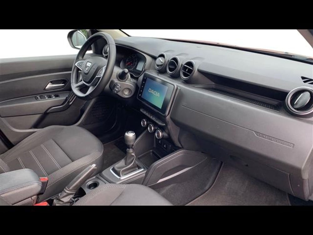 Dacia Duster usata a Padova (10)
