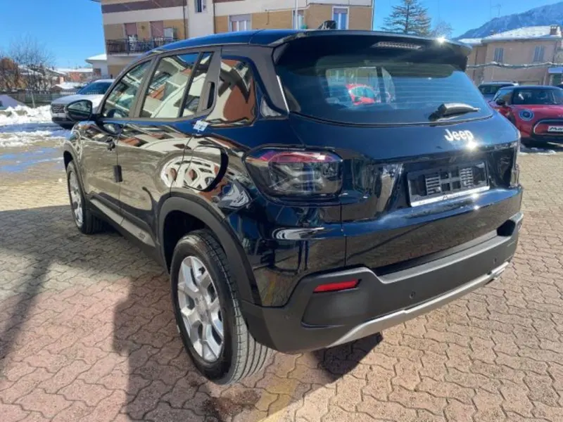Jeep Avenger nuova a Cuneo (8)