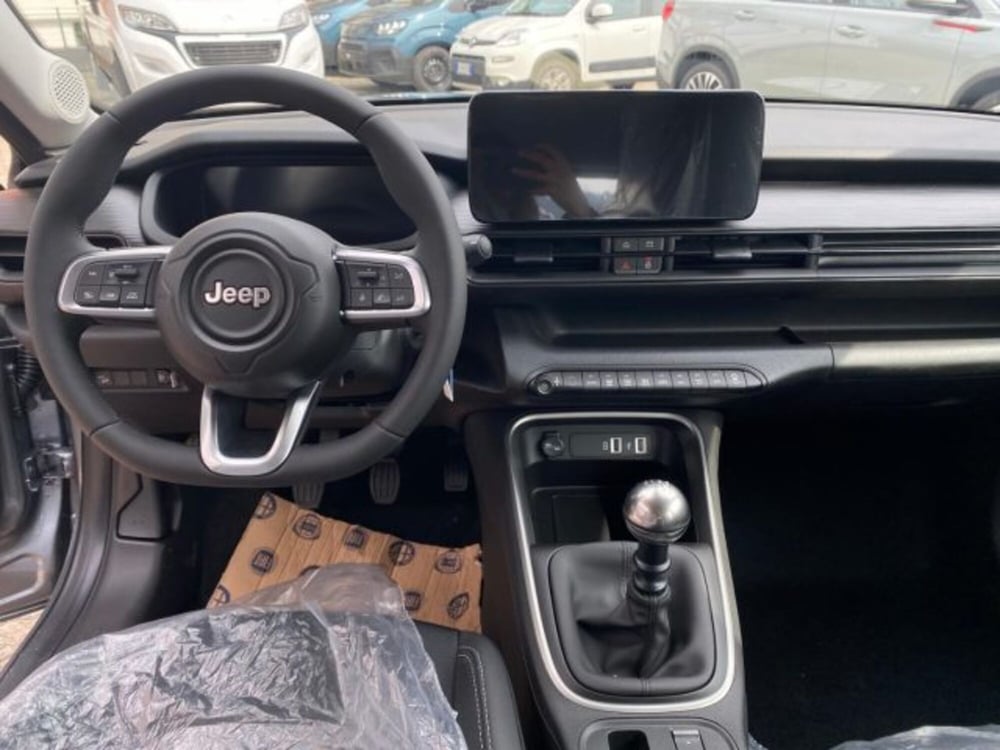 Jeep Avenger nuova a Cuneo (18)
