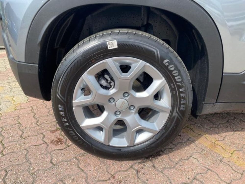 Jeep Avenger nuova a Cuneo (5)