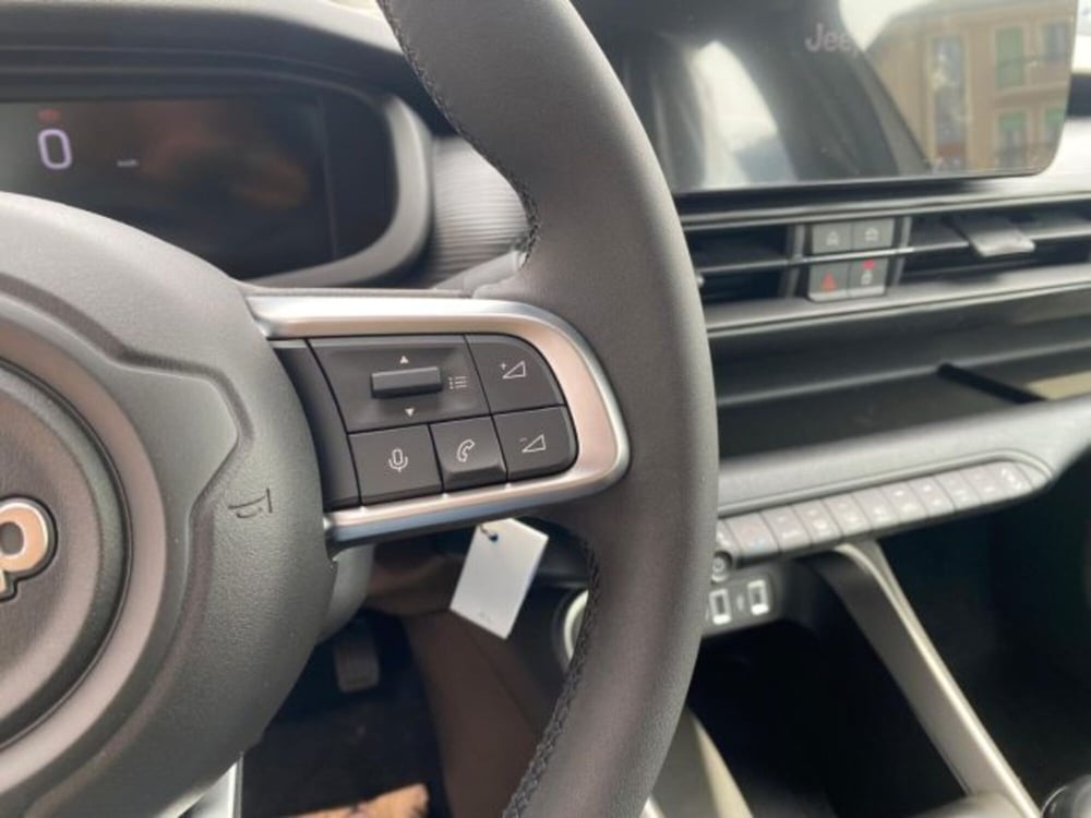 Jeep Avenger nuova a Cuneo (6)