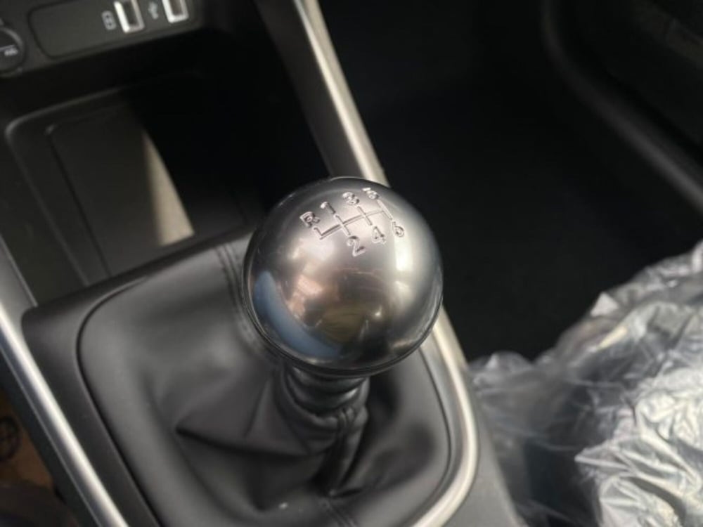 Jeep Avenger nuova a Cuneo (8)