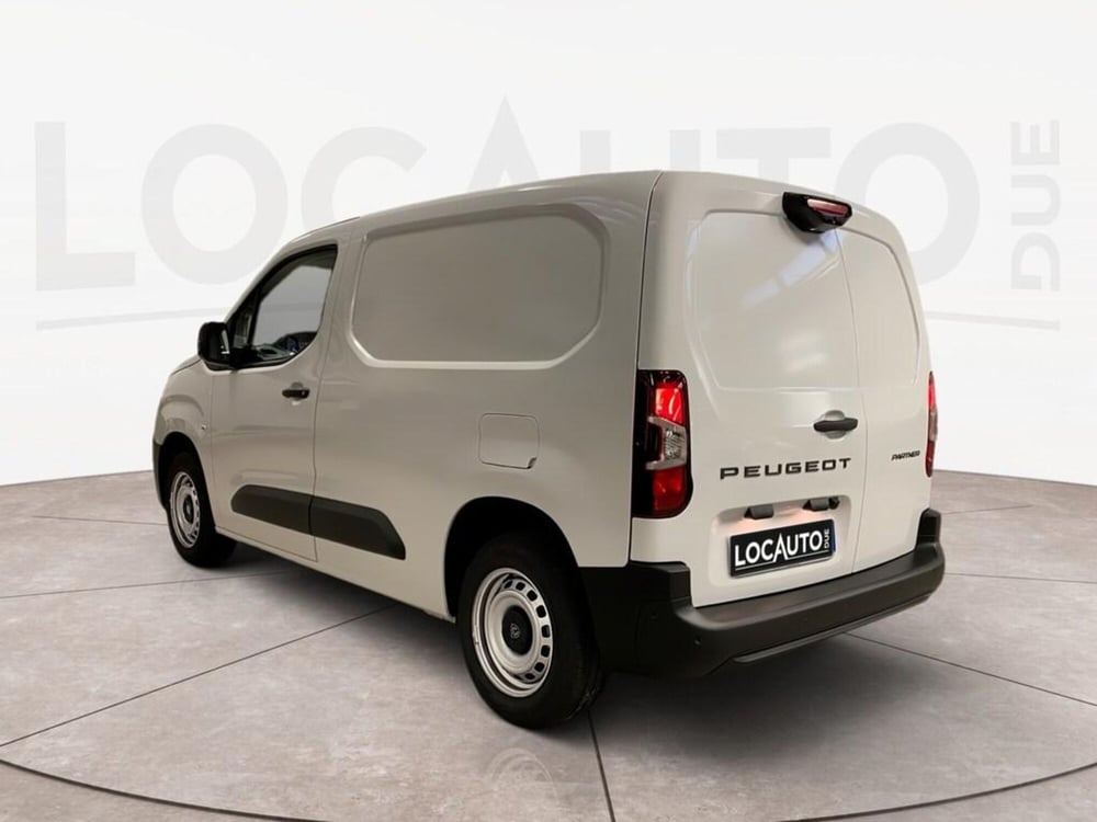 Peugeot Partner Furgone nuova a Torino (5)
