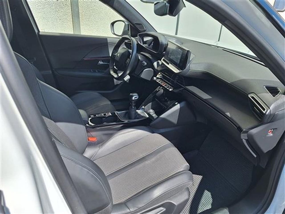 Peugeot 2008 usata a Firenze (7)