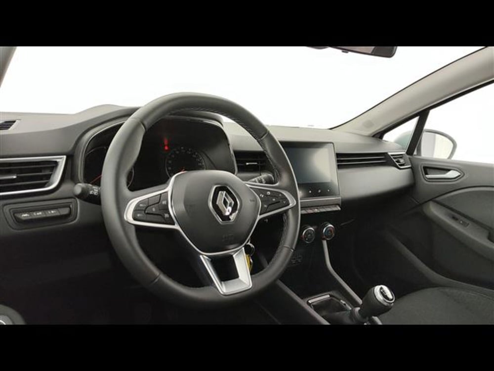 Renault Clio usata a Milano (8)