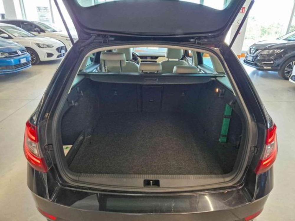Skoda Octavia Station Wagon usata a Bologna (16)