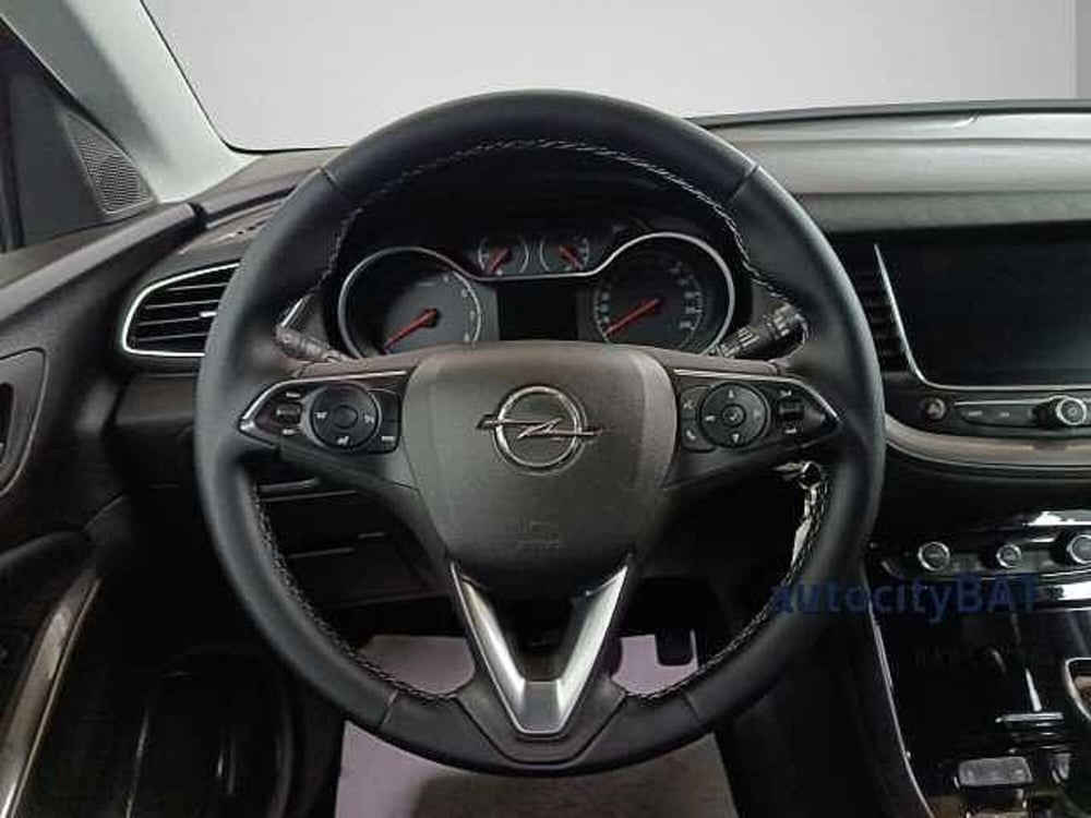 Opel Grandland X usata a Barletta-Andria-Trani (12)