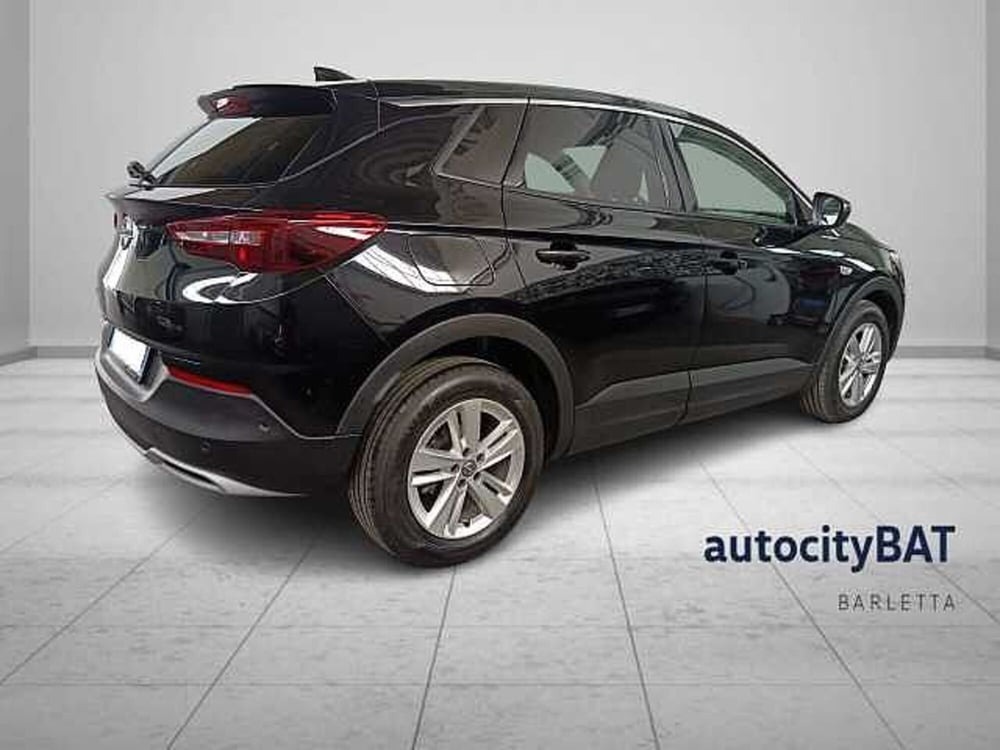 Opel Grandland X usata a Barletta-Andria-Trani (4)