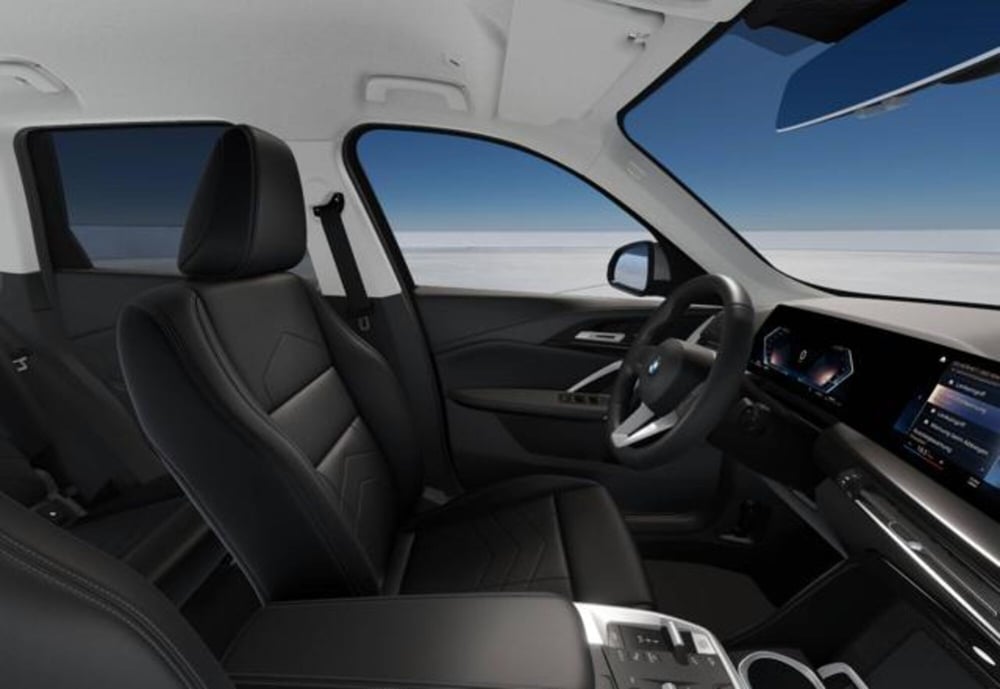 BMW X1 nuova a Modena (10)