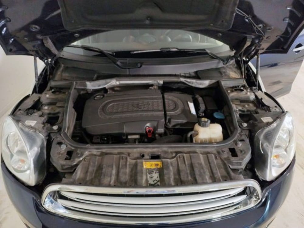 MINI Mini Countryman usata a Modena (15)