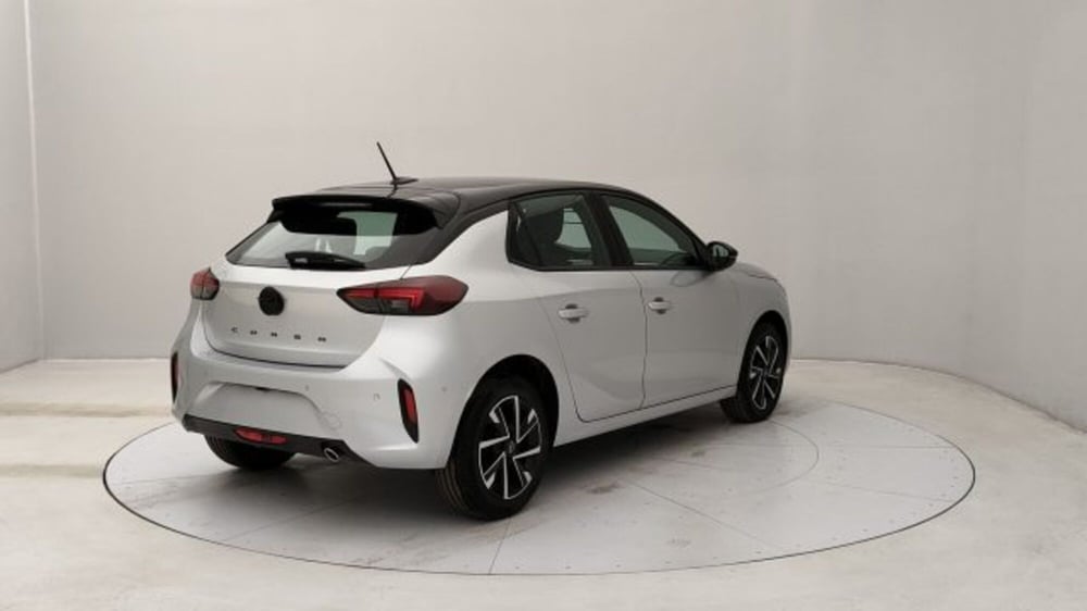 Opel Corsa nuova a Torino (5)