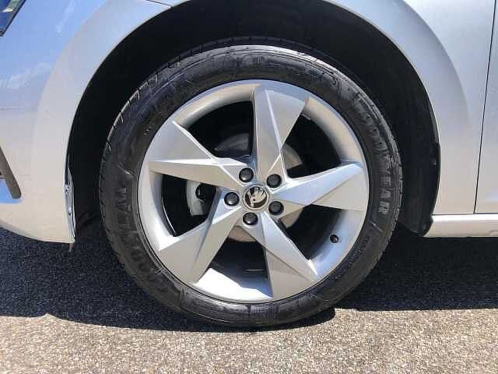 Skoda Scala usata a Ravenna (15)