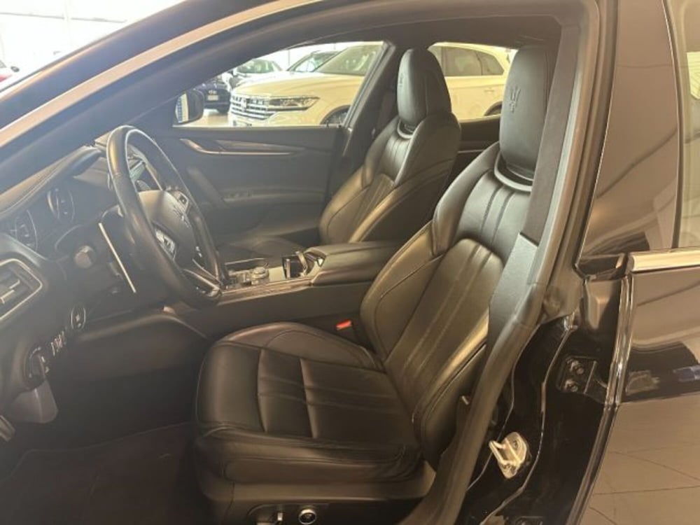 Maserati Ghibli usata a Cuneo (10)