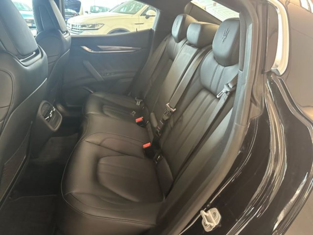 Maserati Ghibli usata a Cuneo (11)