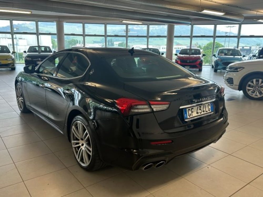 Maserati Ghibli usata a Cuneo (5)