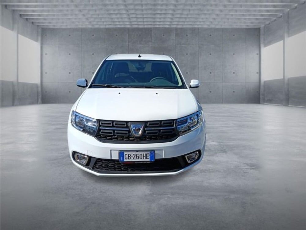 Dacia Sandero usata a Bari (2)