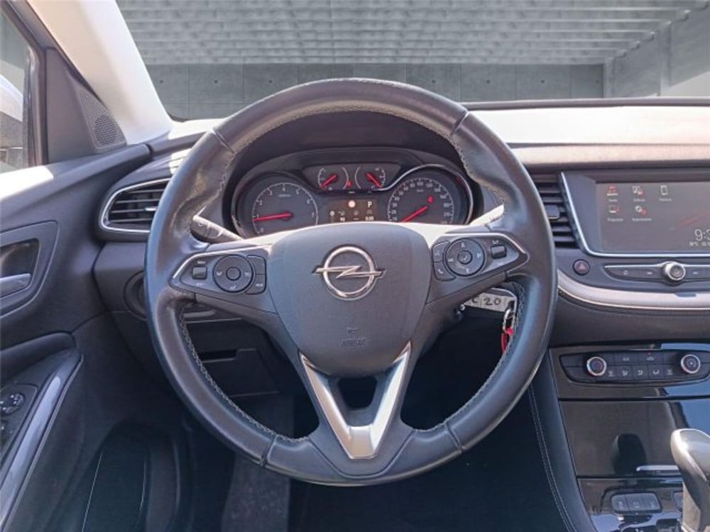 Opel Grandland usata a Bari (14)