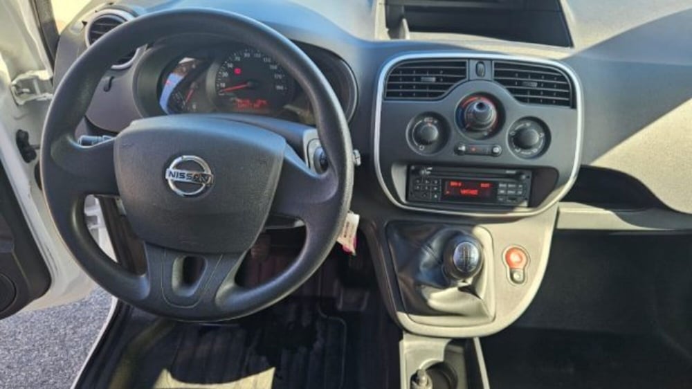 Nissan NV250 usata a Lucca (12)
