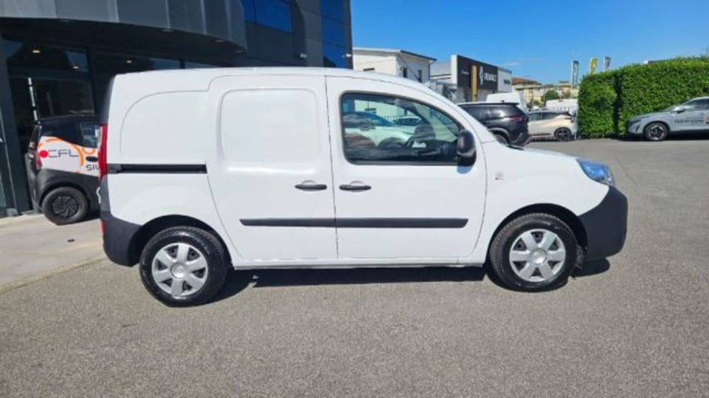 Nissan NV250 usata a Lucca (3)