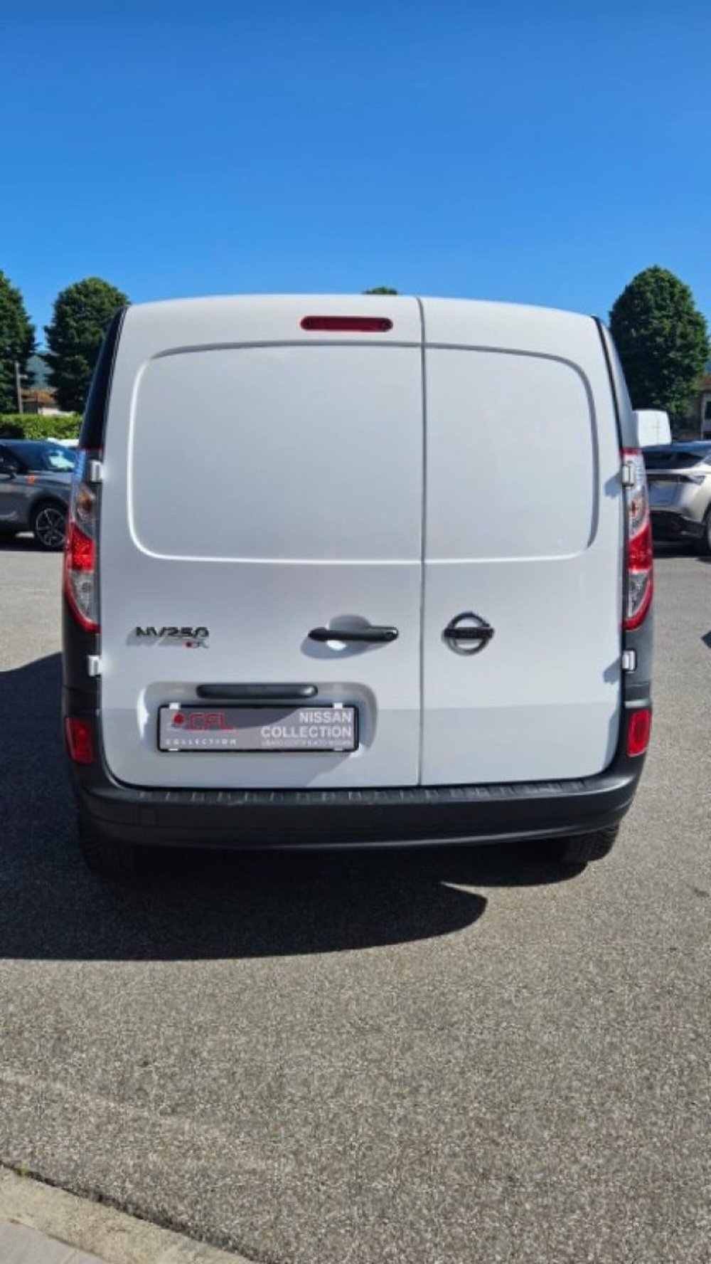 Nissan NV250 usata a Lucca (6)