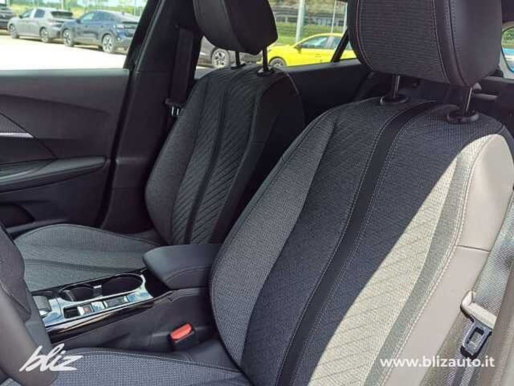 Peugeot 2008 nuova a Udine (6)
