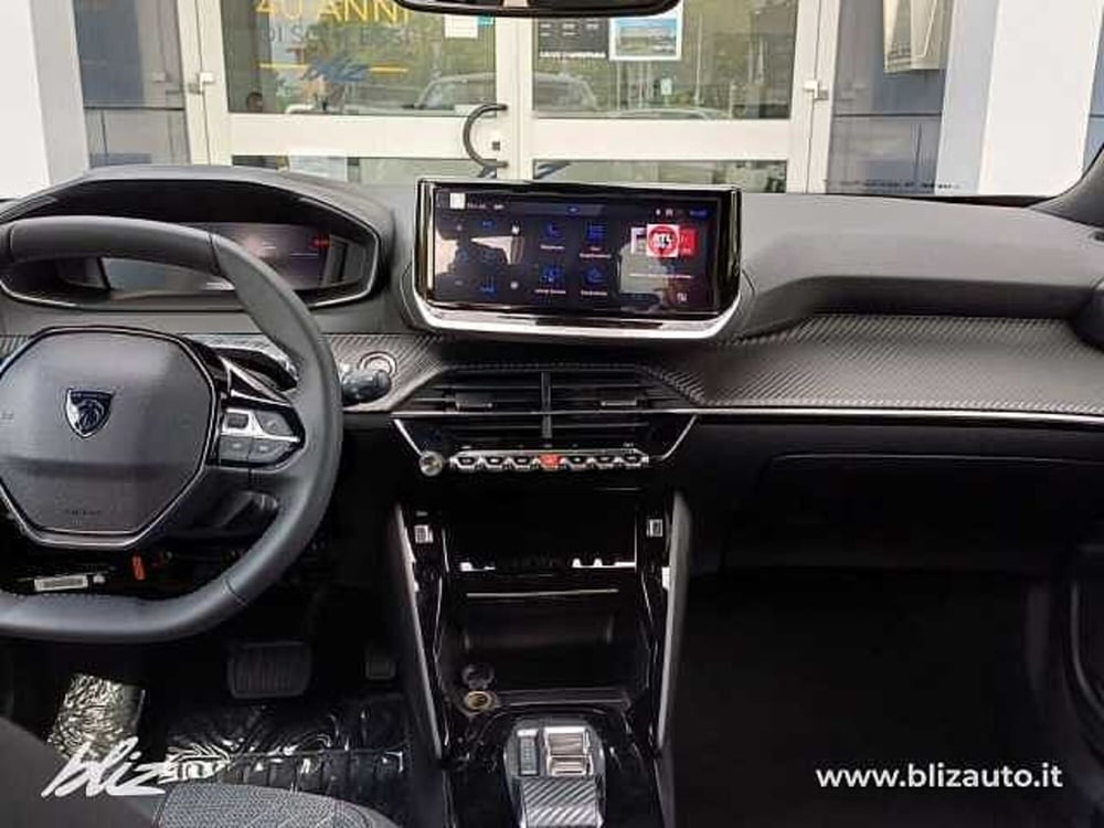 Peugeot 2008 nuova a Udine (8)