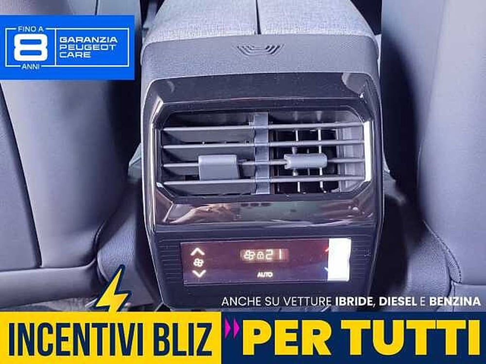 Peugeot 5008 nuova a Udine (14)