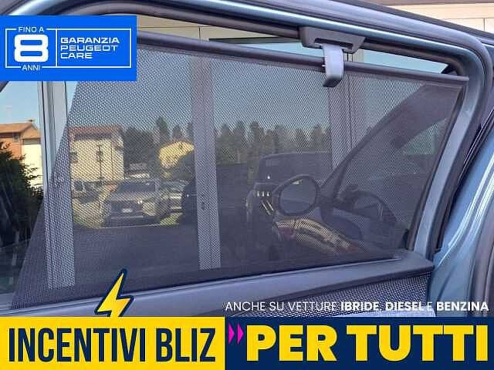 Peugeot 5008 nuova a Udine (17)