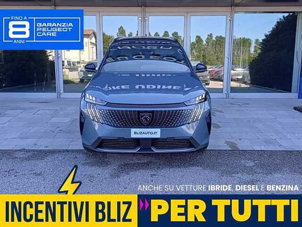 Peugeot 5008 nuova a Udine (2)