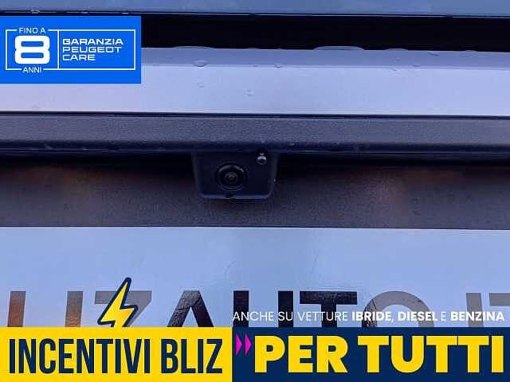 Peugeot 5008 nuova a Udine (9)