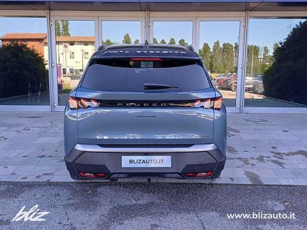 Peugeot 5008 nuova a Udine (7)
