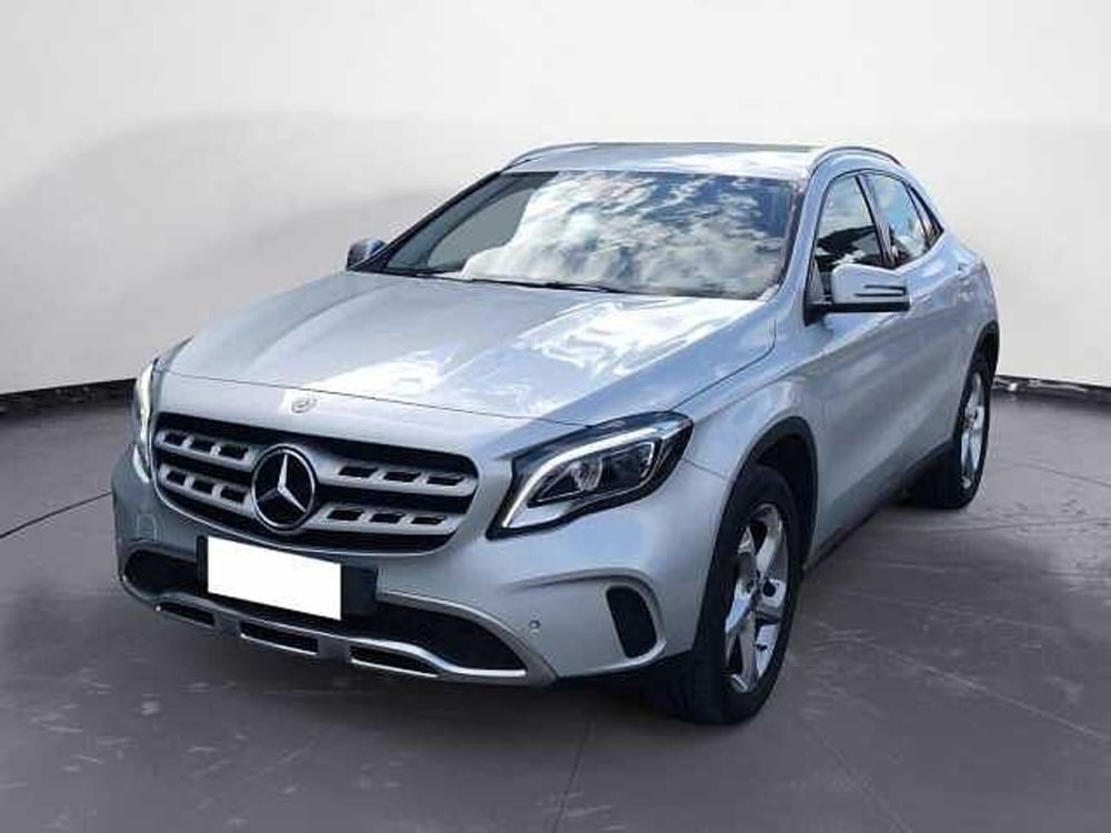 Mercedes-Benz GLA SUV usata a Lucca