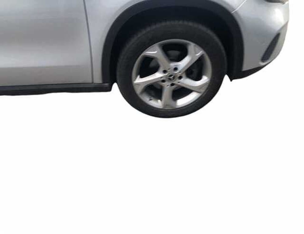 Mercedes-Benz GLA SUV usata a Lucca (19)