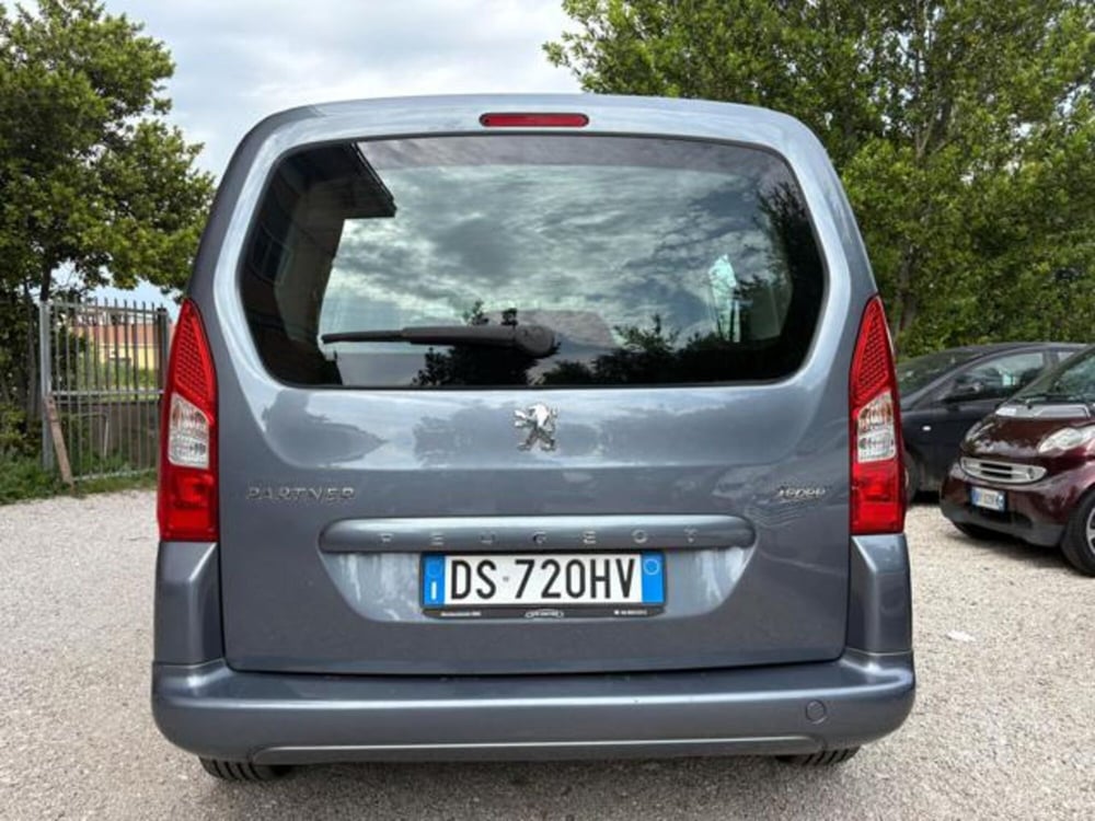 Peugeot Partner usata a Roma (4)