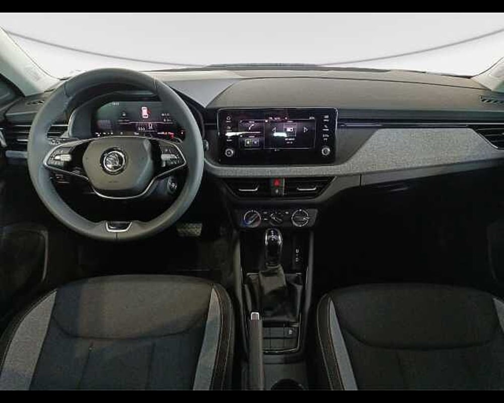Skoda Kamiq nuova a Roma (6)